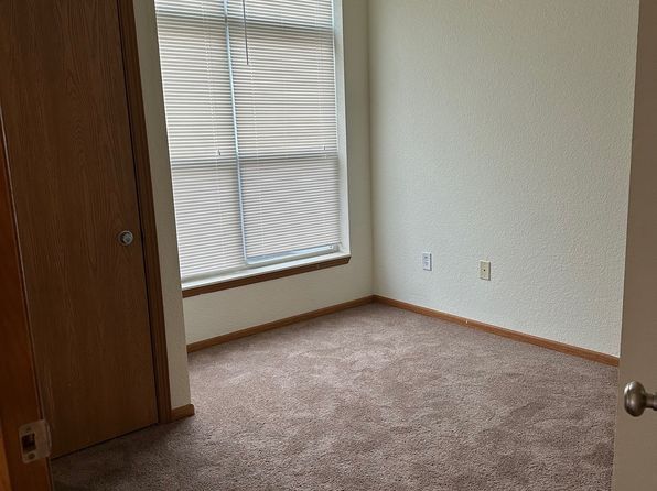 755 Selby Ave #2B-1Ba-1003Sqft