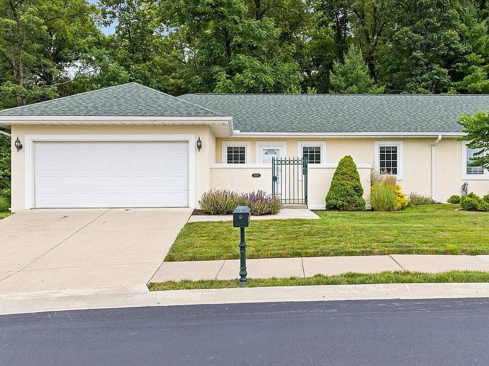 1st image of 5715 Woodbriar Ln