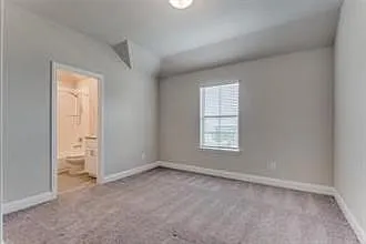 921 Waterview Dr — Photo 18