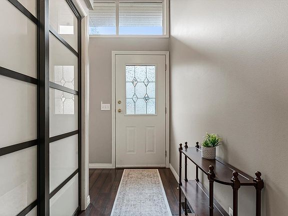 3rd image of 5260 Goldspring Pl #1102