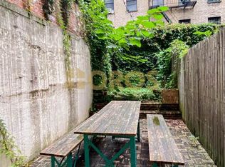 539 E 6th St APT 1C, New York, NY 10009