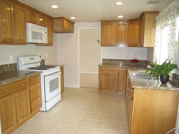 Upgraded Kitchen