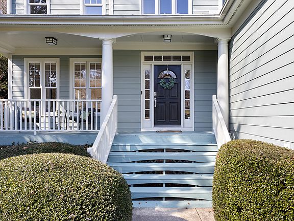 3rd image of 3906 Sterling Ridge Ln