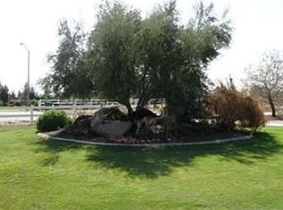 8376 E Paul Ave, Clovis, CA 93619