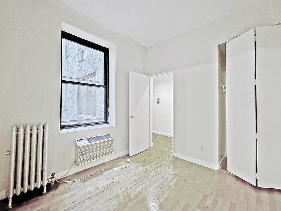 1st image of 11 E 32nd St #7K