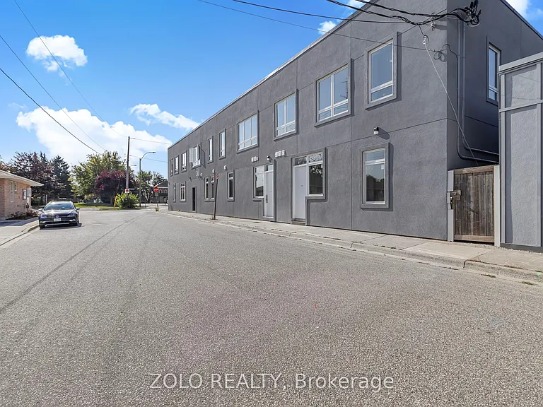 206 Wellington St #1 — Photo 2
