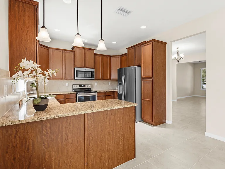 8457 Karpeal Dr — Photo 16