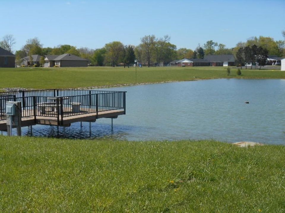 2nd image of 41 Woodland Parks Dr