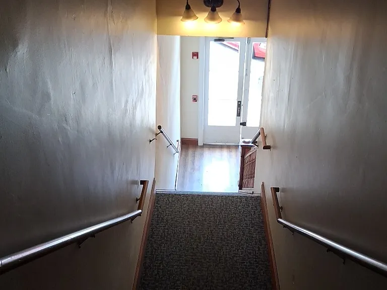 572 Mulberry St #203 — Photo 7