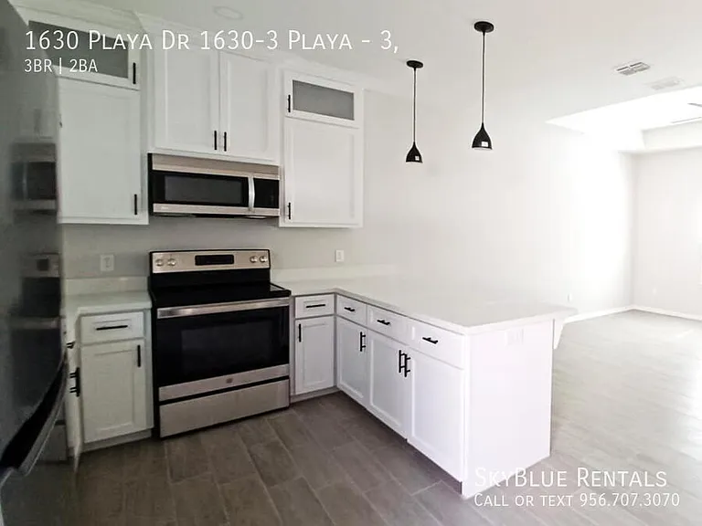 1630 Playa Dr #3 — Photo 5