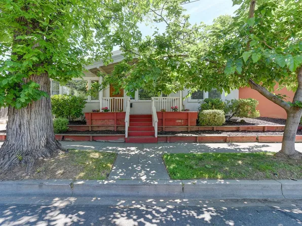 2991 26th St, Sacramento, CA 95818