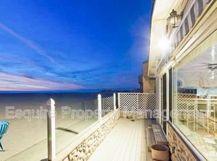4161 Ocean Dr, Oxnard, CA 93035