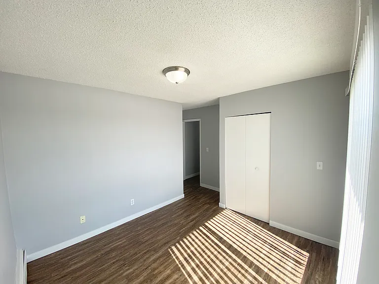 10324 99th Ave — Photo 12