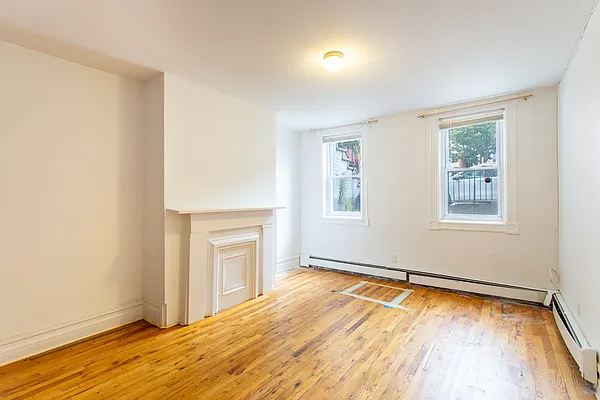 Rented by Compass | media 23