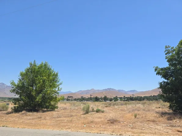 426-390-24 Fly Catcher Dr, Weldon, CA 93283