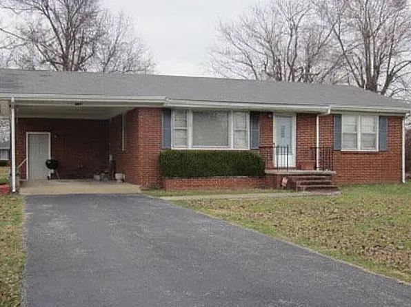 1148 Sanderson Dr, Hopkinsville, KY 42240