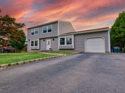 147 Tarpon Avenue, Medford, NY, 11763