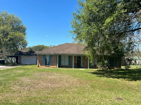 197 Rose St, Bridge City, TX 77611