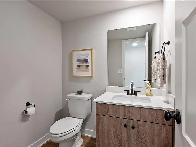 Hidden Hills Townhomes — Photo 9
