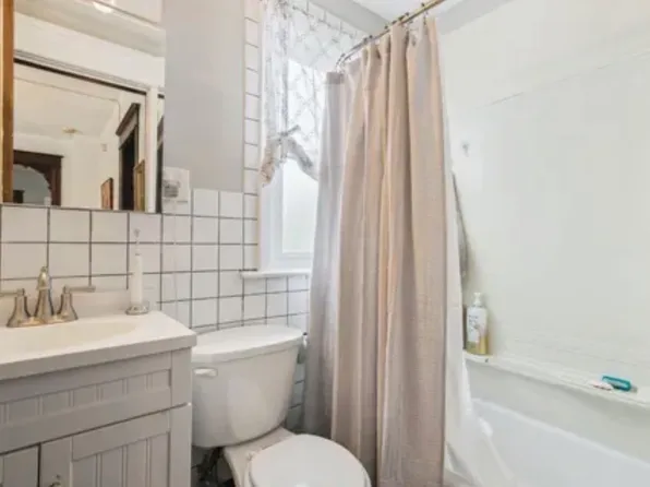 (undisclosed Address), Minneapolis, MN 55407