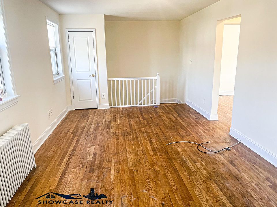 1st image of 22453 67th Ave #B