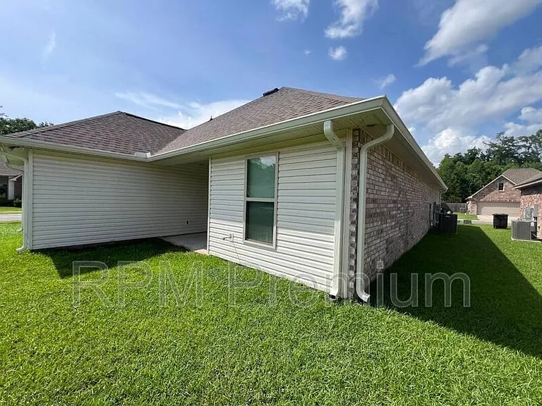 7108 Kenilworth Crossing Ave — Photo 42