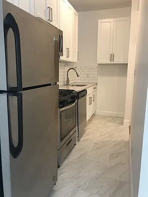 Rented by Sandra Ospina, Licensed Real Estate Broker | media 7