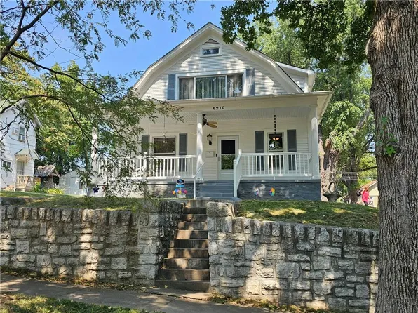 6210 E 16th St, Kansas City, MO 64126