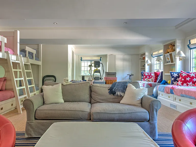 587 Sagaponack Rd — Photo 59