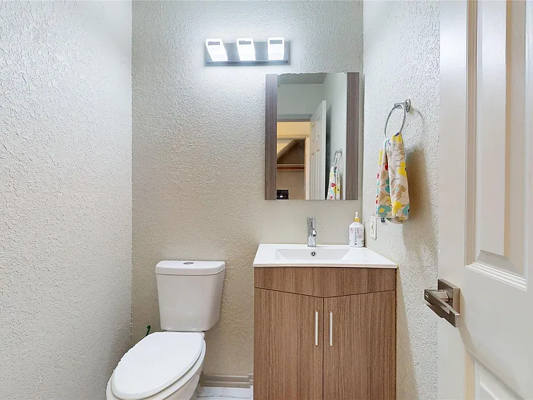 12306 Bent Pine Dr — Photo 13