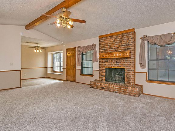 3rd image of 5706 Winkler Dr
