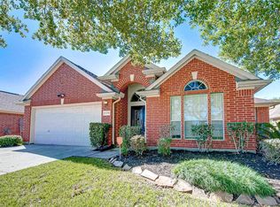 11170 Riverbank Ridge Ln, Houston, TX 77089