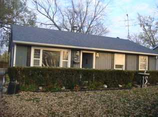 1304 N Lock Raven Rd, Champaign, IL 61821