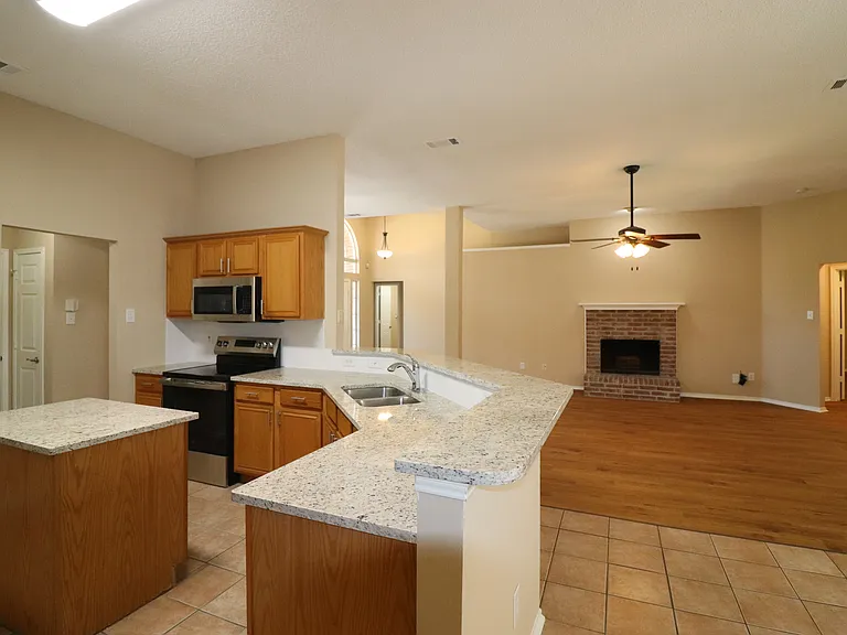 3711 Sycamore Ln — Photo 22