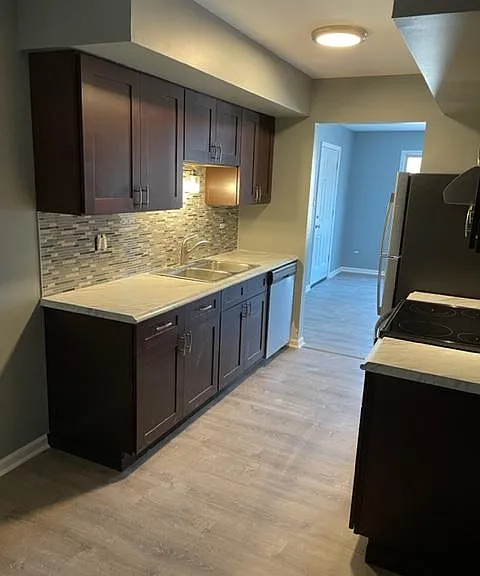 642 Melrose Ln #1 — Photo 1