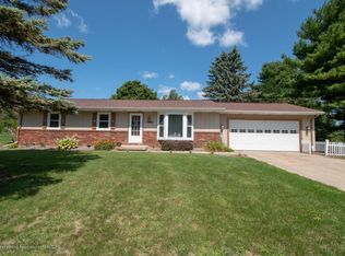 1799 Sunnymede Ln, Lansing, MI 48906