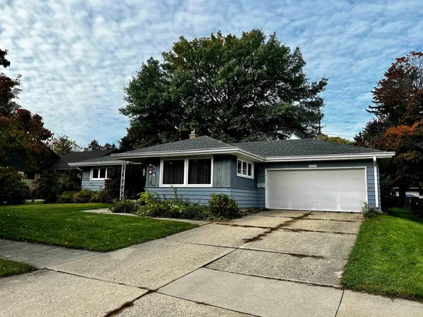 2125 18th Ave, Monroe, WI 53566