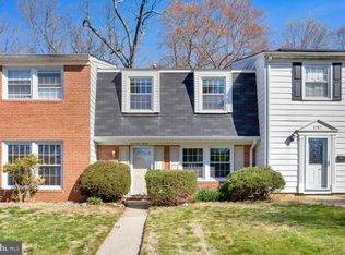 1730 Greentree Ct, Crofton, MD 21114