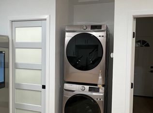 703 Leveland Ln, Modesto, CA 95350