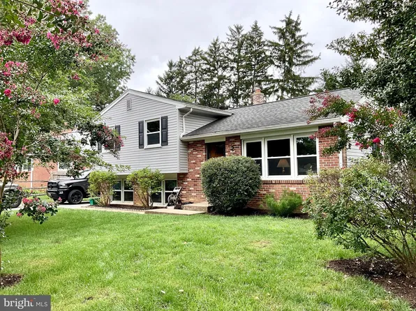 929 Irwin Ave, Lancaster, PA 17603