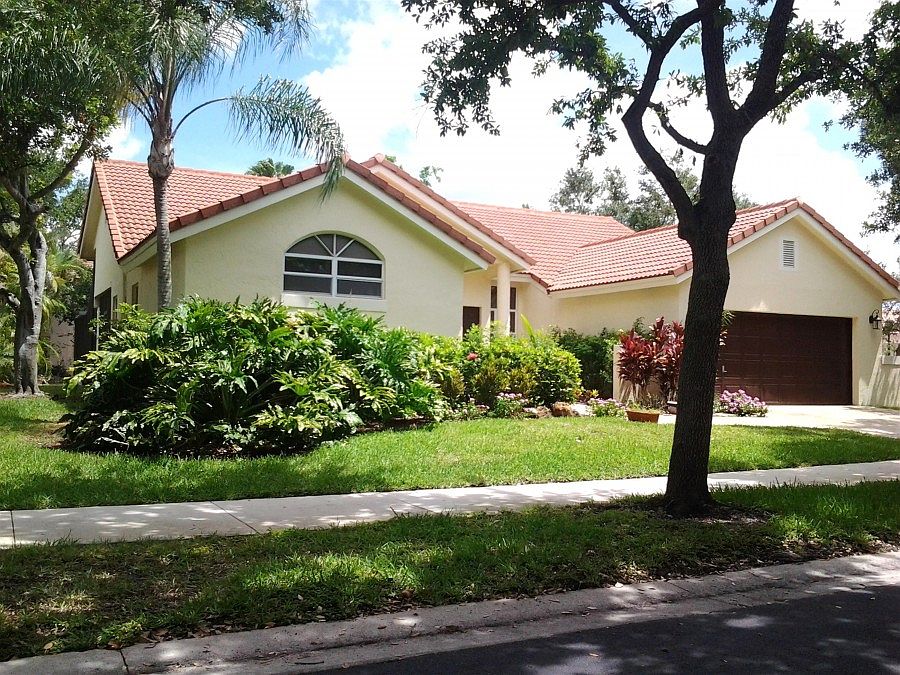 1st image of 1648 Eastlake Way