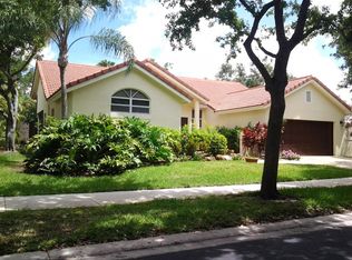 1648 Eastlake Way, Weston, FL 33326