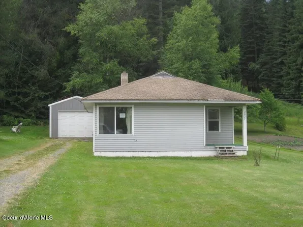 2027 Washington Ave, Saint Maries, ID 83861