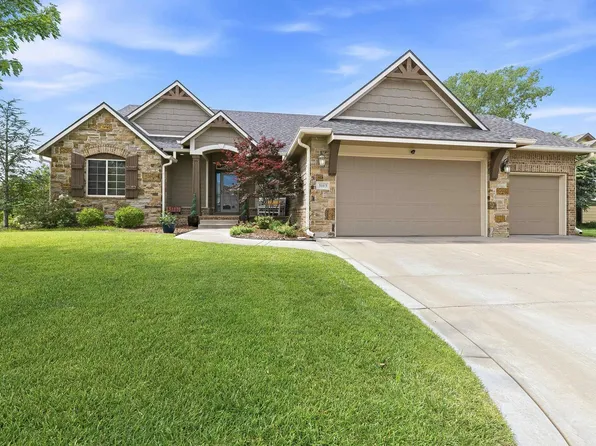3113 E Sunflower Dr, Derby, KS 67037