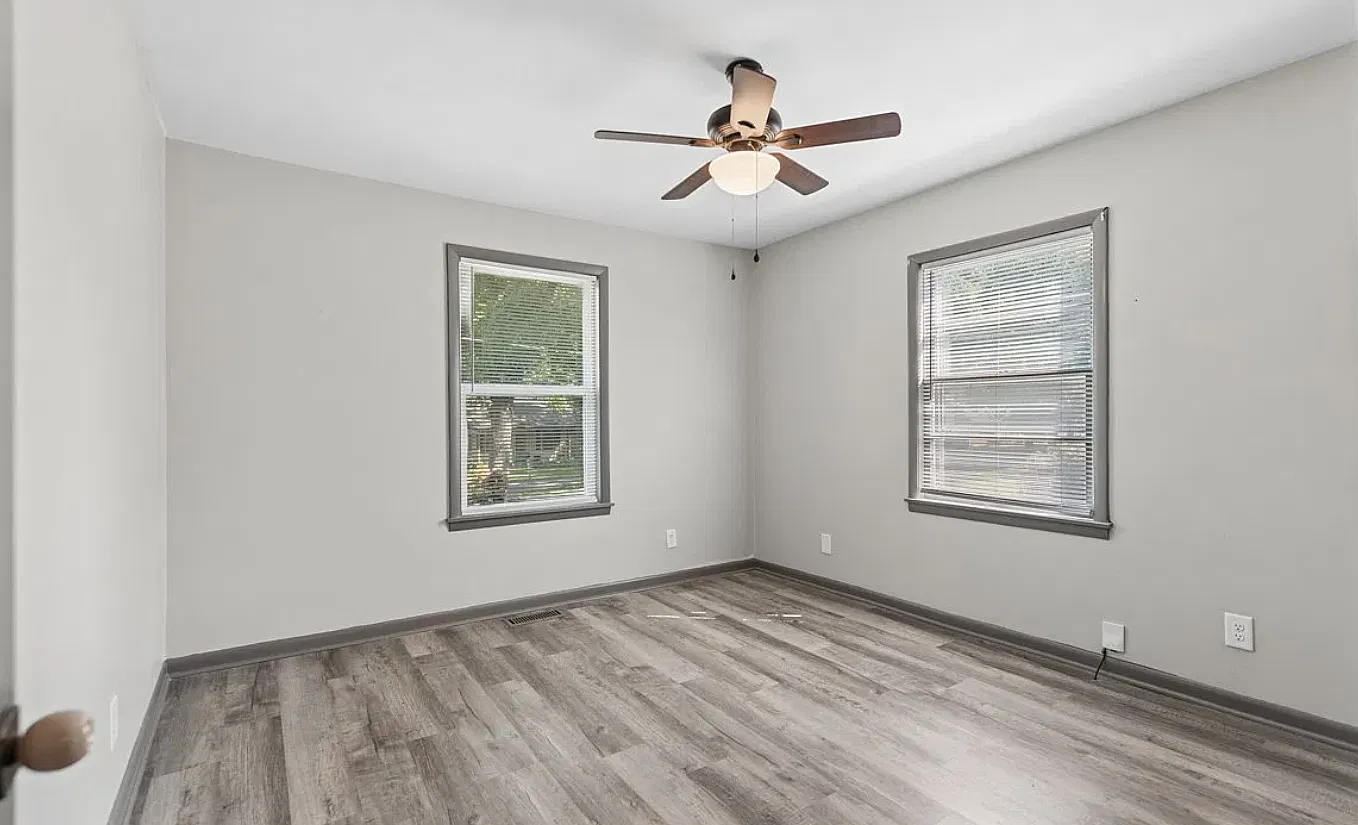 1 bed, $1,000 — Photo 4