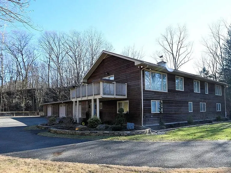 550 N Sanatoga Rd — Photo 20