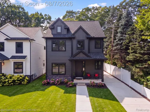 1935 Brookwood Ave, Royal Oak, MI 48073