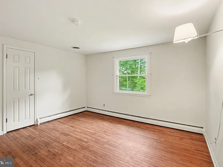 712 E Pine Ford Rd — Photo 20