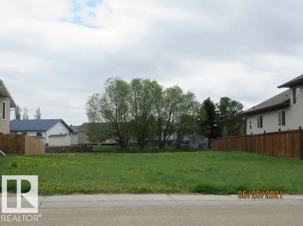 105 Cypress Dr, Wetaskiwin, AB T9A 1K6