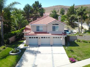595 Fresh Meadows Rd, Simi Valley, CA 93065